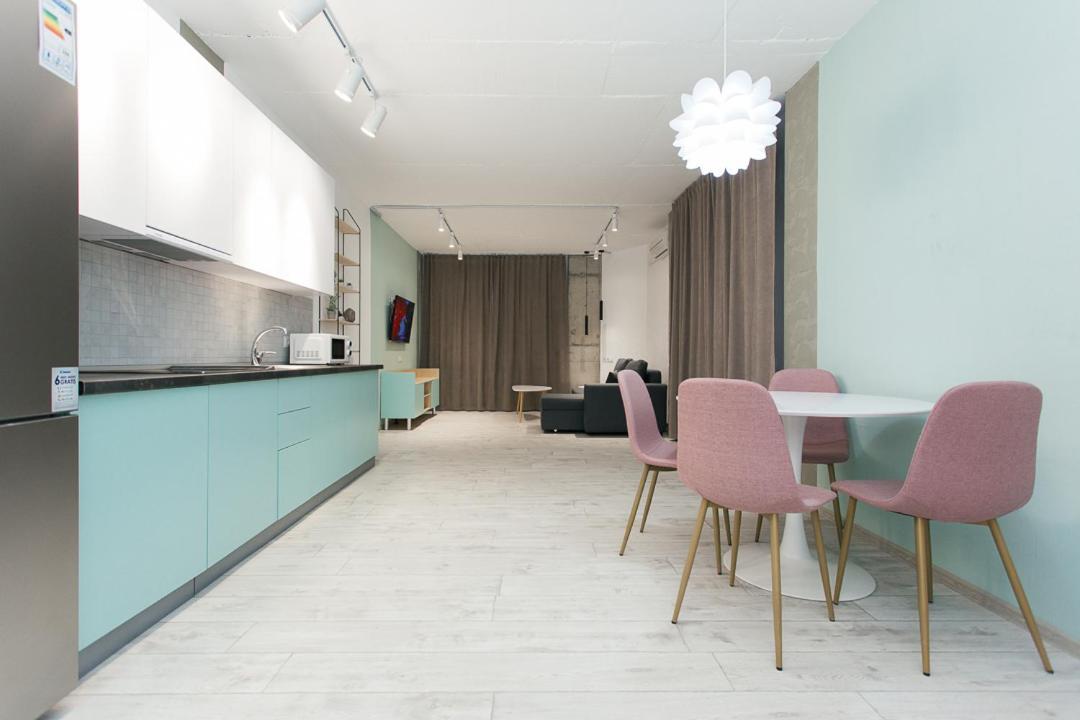 Vip Apartmen Loft Sumy Εξωτερικό φωτογραφία